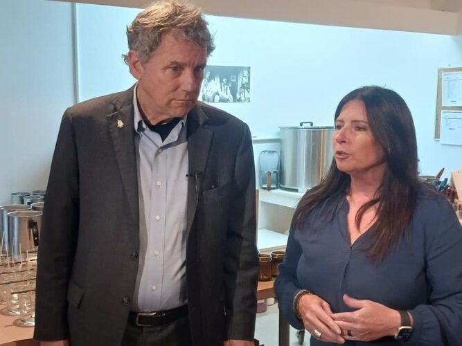 Brown announces initiative to help East Palestine businesses